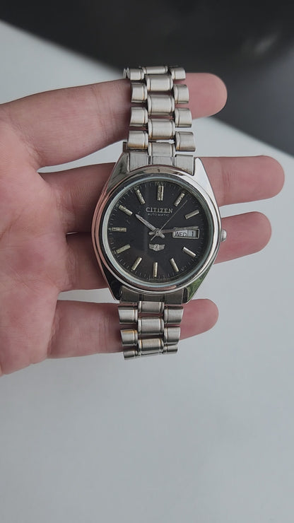 Vintage Original Citizen Automatic 8200 Black Face 21 Jewels With Exhibition Back Day-Date Japanese Men's Wrist Watch IN37