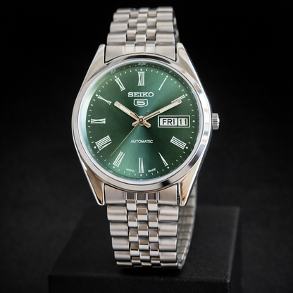 Vintage MOD Seiko 5 Automatic 17 Jewels Cal.6309 Green Face Jubilee Bracelet Men's Wrist Watch J56