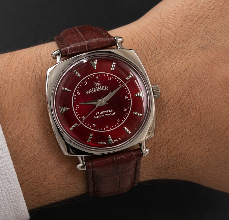 Vintage Mod Roamer Red Face Silver Case Mechanical Hand Winding 17 jewels Brown Leather Strap Men's Wrist Watch D61