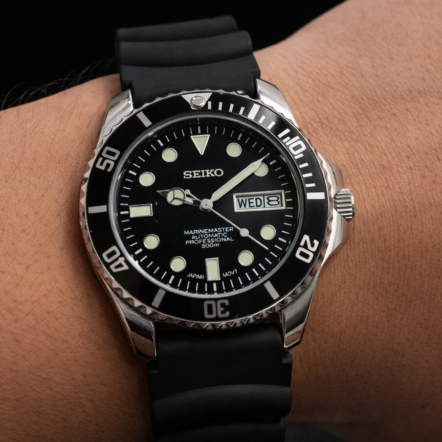 Vintage MOD Seiko Marine Master Automatic Black Face Cal. 6309 Black Rotating Bezel Black Silicone Strap Men's Wrist Watch D01