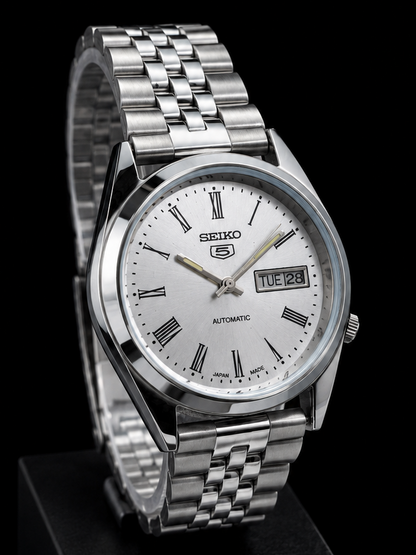 Vintage MOD Seiko 5 Silver Face Automatic Cal. 7009 Day-Date Men’s Wrist Watch D021